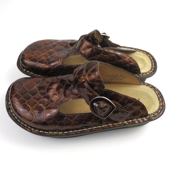 Alegria Classic Clog in Patent Leather Croc Size 36 (US 6-6.5) - Picture 4 of 8